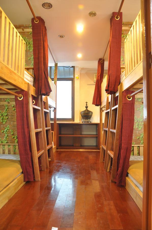 Asian Bliss Myanmar Hostel Yangon Exterior photo