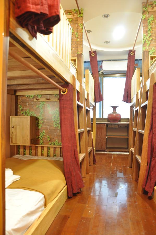 Asian Bliss Myanmar Hostel Yangon Exterior photo
